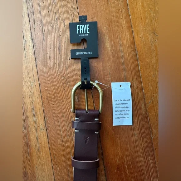 NWT FRYE Grommet Brown Leather Belt 
(Brown Leather and Metal) - Picture 12 of 15